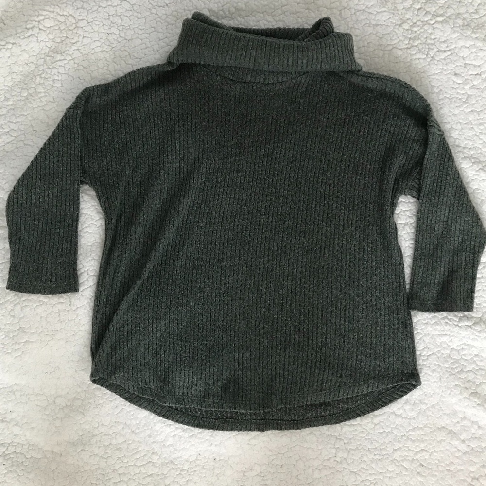 Dark green turtleneck sweater